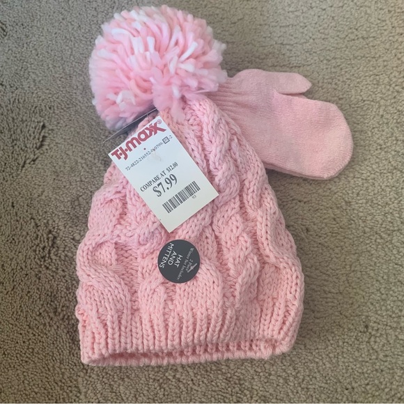 Laura Ashley Toddler Girl Pink Hat & Mitten Set NWT Size 2T -4T - Picture 1 of 6